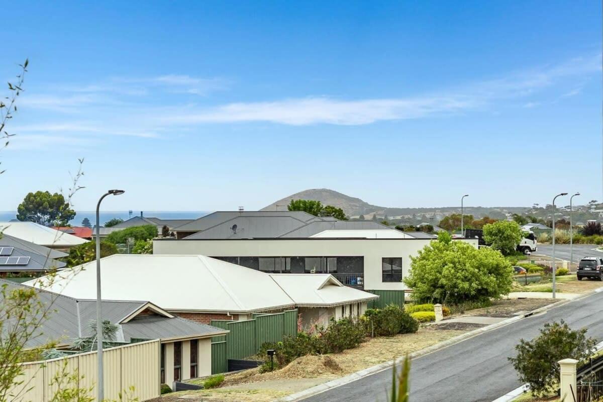 Serendipity - 27 Shields Crs Encounter Bay - No Linen Included Villa Exterior photo